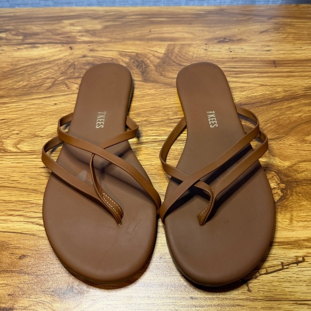 TKEES Women's Gemma Brown Leather Strappy Thong Flat Sandals Sz 8
